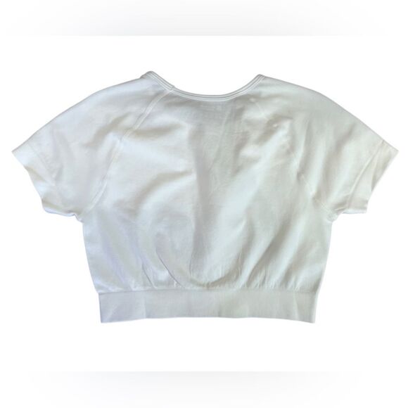 Trendy Seamless Crop Top Set… Comfy & Stretchy! 2 - Picture 7 of 16